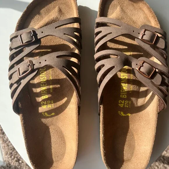 Birkenstock Sandals (Granada), Mocha, Size 42 - Picture 3 of 6